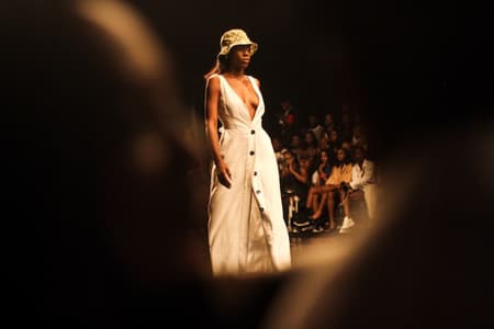 Desfile de Moda de Alta Classe